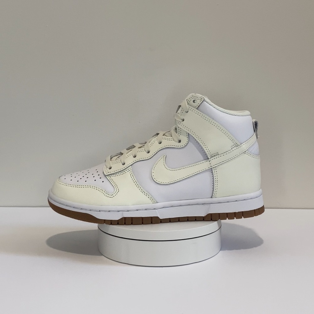 ⭐️ Nike Dunk High shoes (White/Sail Gum Med Brown)